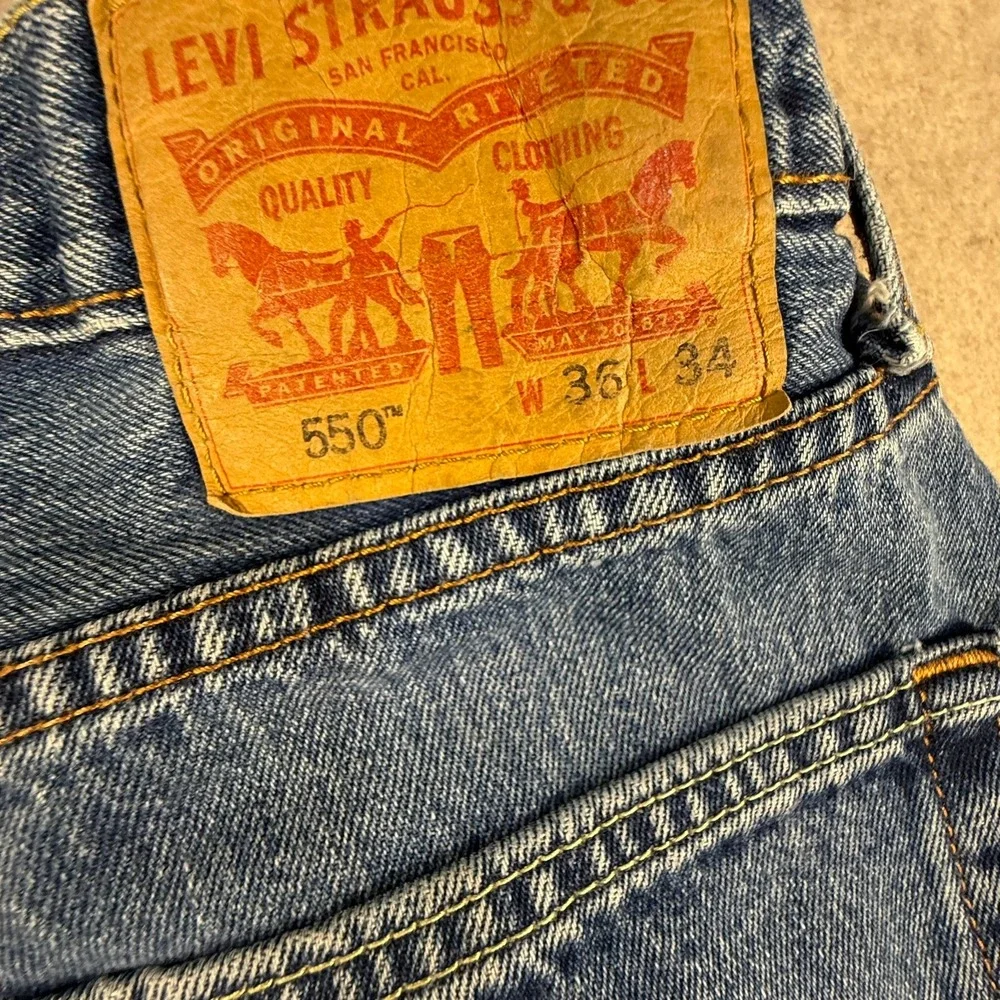 Levis levi 550